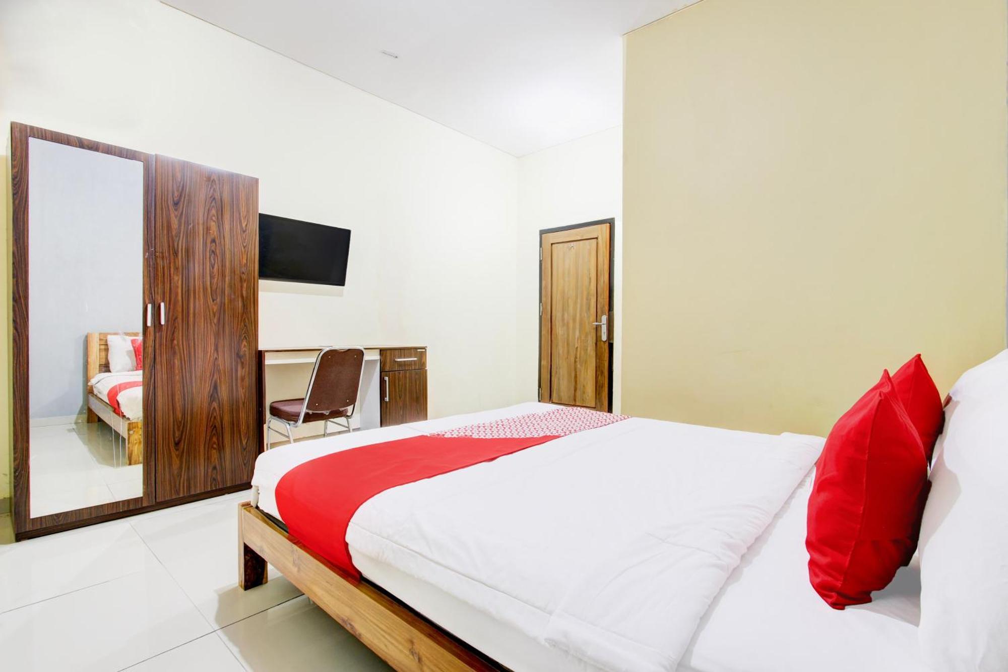 เรดดอร์ซ แอท สวาการ์ยา Hotel Kejayan ภายนอก รูปภาพ